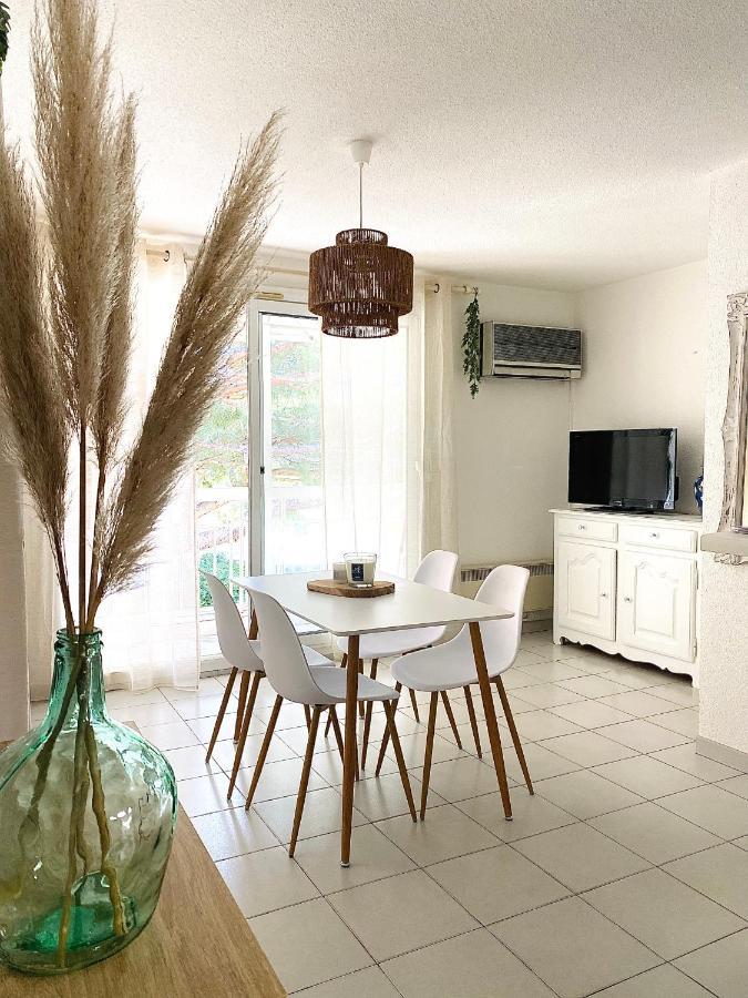 Superbe Appartement Cosy Vue Mer Pieds Dans L'Eau Cavalaire-sur-Mer Εξωτερικό φωτογραφία