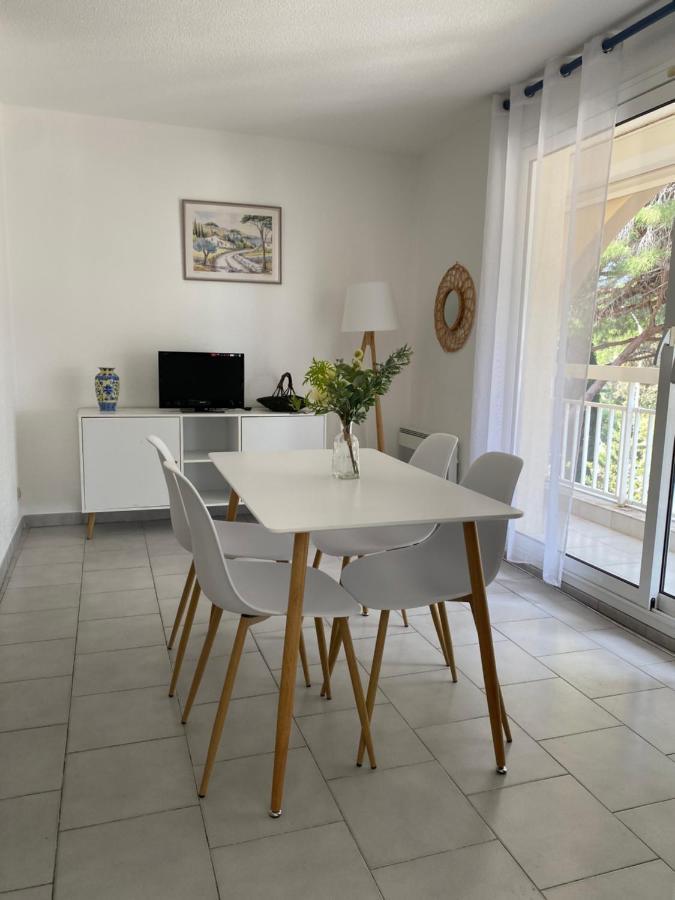 Superbe Appartement Cosy Vue Mer Pieds Dans L'Eau Cavalaire-sur-Mer Εξωτερικό φωτογραφία